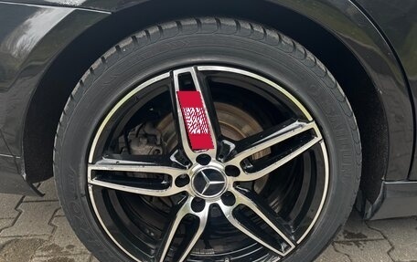 Mercedes-Benz E-Класс, 2012 год, 1 900 000 рублей, 12 фотография