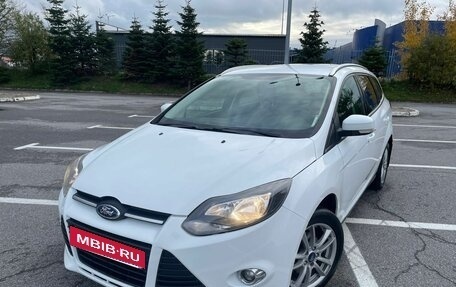 Ford Focus III, 2015 год, 725 000 рублей, 2 фотография