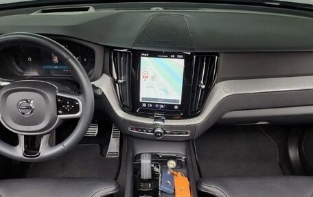 Volvo XC60 II, 2021 год, 4 500 777 рублей, 4 фотография