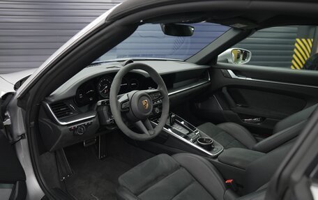 Porsche 911, 2022 год, 22 500 000 рублей, 12 фотография