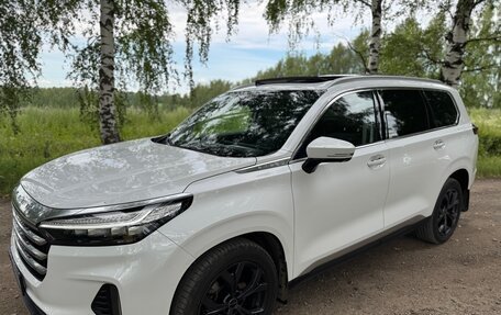 CheryExeed VX, 2023 год, 2 750 000 рублей, 3 фотография