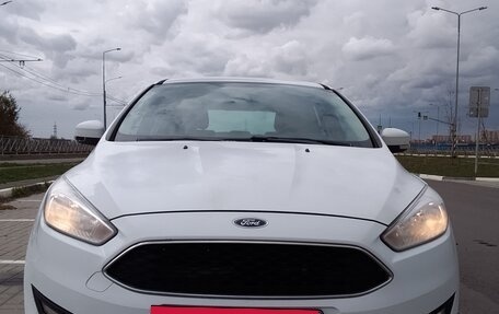 Ford Focus III, 2015 год, 730 000 рублей, 2 фотография