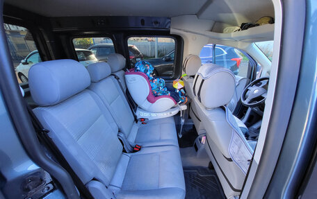 Volkswagen Caddy III рестайлинг, 2007 год, 950 000 рублей, 26 фотография