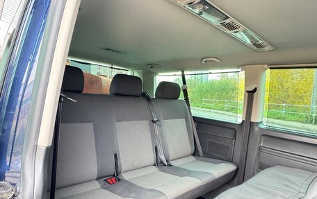 Volkswagen Caravelle T5, 2010 год, 2 200 000 рублей, 11 фотография