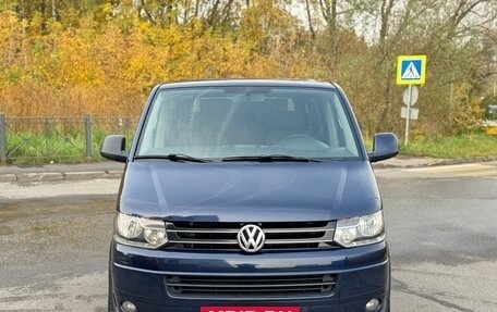 Volkswagen Caravelle T5, 2010 год, 2 200 000 рублей, 8 фотография