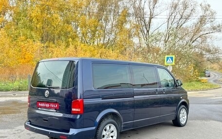 Volkswagen Caravelle T5, 2010 год, 2 200 000 рублей, 4 фотография