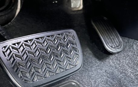Toyota Land Cruiser Prado 150 рестайлинг 2, 2018 год, 4 000 000 рублей, 23 фотография