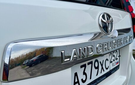 Toyota Land Cruiser Prado 150 рестайлинг 2, 2018 год, 4 000 000 рублей, 35 фотография