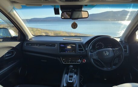 Honda Vezel, 2019 год, 2 400 000 рублей, 5 фотография