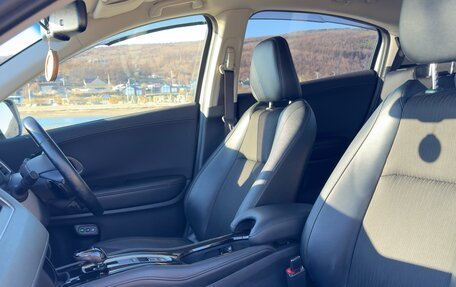 Honda Vezel, 2019 год, 2 400 000 рублей, 4 фотография