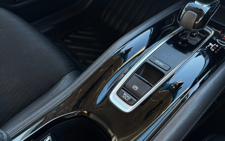 Honda Vezel, 2019 год, 2 400 000 рублей, 14 фотография