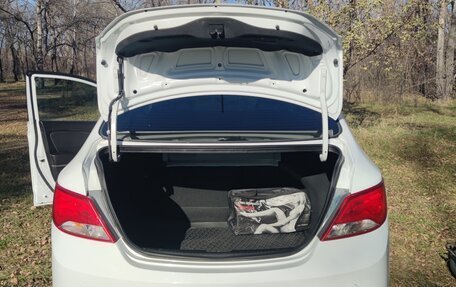 Hyundai Solaris II рестайлинг, 2016 год, 1 400 000 рублей, 16 фотография