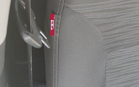 Hyundai Solaris II рестайлинг, 2016 год, 1 400 000 рублей, 30 фотография