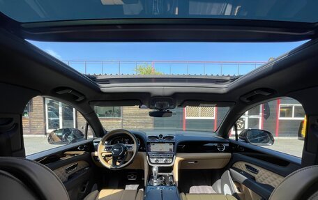 Bentley Bentayga I, 2022 год, 18 500 000 рублей, 17 фотография