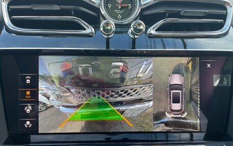 Bentley Bentayga I, 2022 год, 18 500 000 рублей, 30 фотография