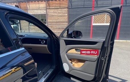 Bentley Bentayga I, 2022 год, 18 500 000 рублей, 21 фотография