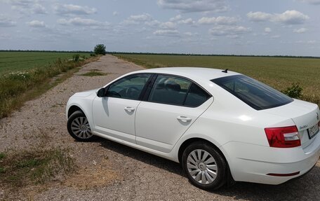 Skoda Octavia, 2017 год, 1 900 000 рублей, 2 фотография