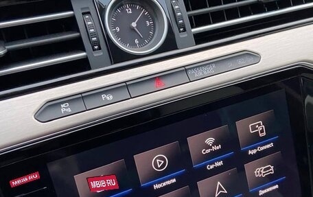 Volkswagen Passat B8 рестайлинг, 2019 год, 2 750 000 рублей, 18 фотография