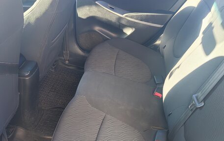 Hyundai Solaris II рестайлинг, 2011 год, 760 000 рублей, 8 фотография