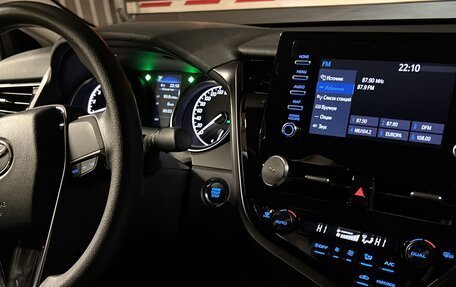 Toyota Camry, 2022 год, 3 400 000 рублей, 3 фотография