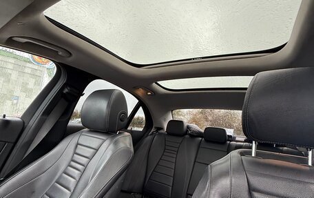 Mercedes-Benz E-Класс, 2017 год, 3 200 000 рублей, 9 фотография