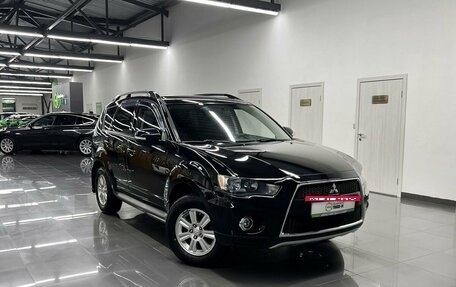 Mitsubishi Outlander III рестайлинг 3, 2011 год, 1 045 000 рублей, 5 фотография