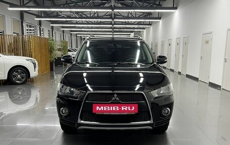 Mitsubishi Outlander III рестайлинг 3, 2011 год, 1 045 000 рублей, 3 фотография