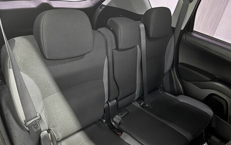 Mitsubishi Outlander III рестайлинг 3, 2011 год, 1 045 000 рублей, 12 фотография