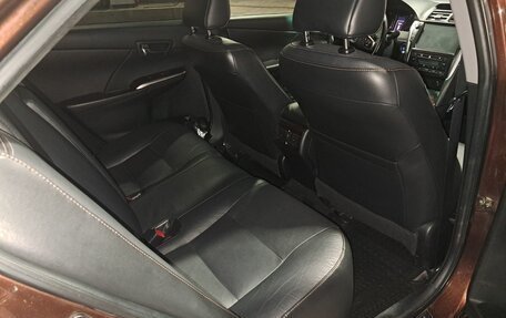 Toyota Camry, 2017 год, 1 995 000 рублей, 17 фотография