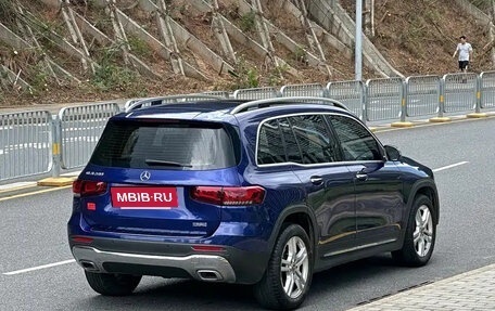 Mercedes-Benz GLB, 2021 год, 1 995 000 рублей, 4 фотография