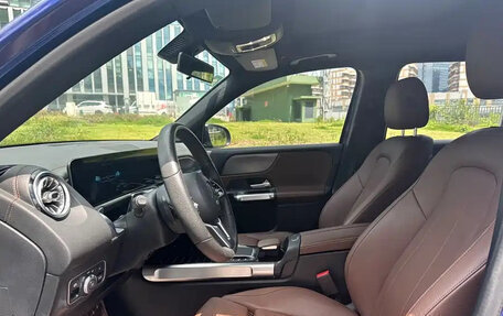 Mercedes-Benz GLB, 2021 год, 1 995 000 рублей, 7 фотография
