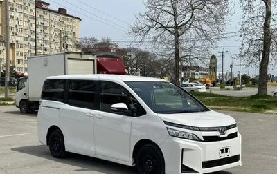 Toyota Voxy III, 2019 год, 2 850 000 рублей, 1 фотография