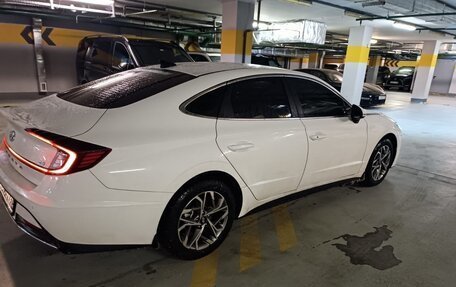 Hyundai Sonata VIII, 2022 год, 2 950 000 рублей, 2 фотография