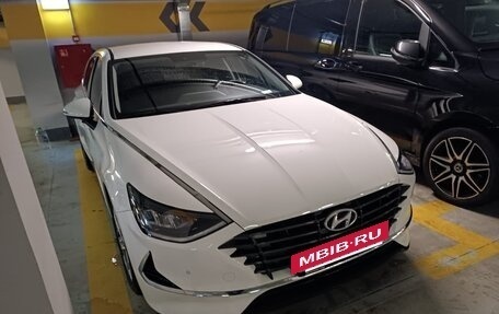 Hyundai Sonata VIII, 2022 год, 2 950 000 рублей, 3 фотография