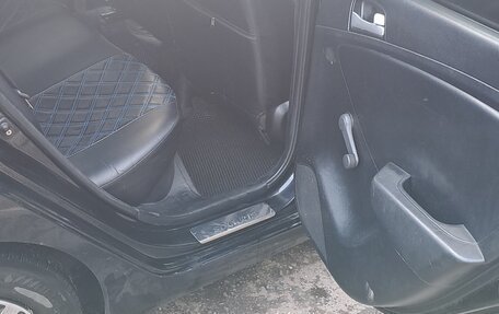 Hyundai Solaris II рестайлинг, 2013 год, 750 000 рублей, 15 фотография