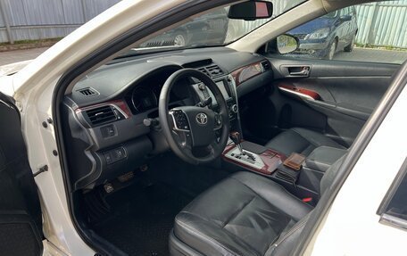 Toyota Camry, 2014 год, 1 650 000 рублей, 8 фотография