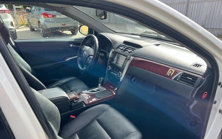 Toyota Camry, 2014 год, 1 650 000 рублей, 7 фотография