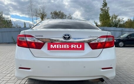 Toyota Camry, 2014 год, 1 650 000 рублей, 6 фотография
