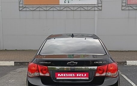 Chevrolet Cruze II, 2011 год, 800 000 рублей, 7 фотография