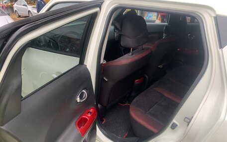 Nissan Juke II, 2011 год, 1 300 000 рублей, 12 фотография