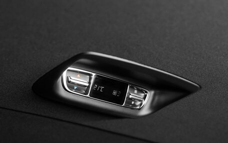 Mercedes-Benz V-Класс, 2025 год, 14 000 000 рублей, 26 фотография
