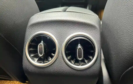 Mercedes-Benz GLA, 2021 год, 1 970 000 рублей, 14 фотография