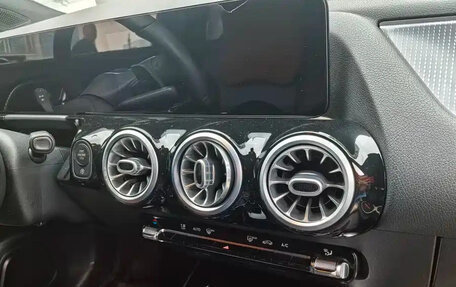 Mercedes-Benz GLA, 2021 год, 1 970 000 рублей, 7 фотография