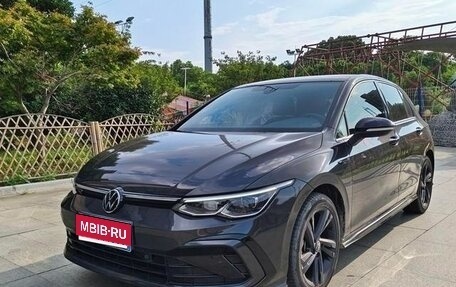 Volkswagen Golf VIII, 2022 год, 1 720 000 рублей, 1 фотография