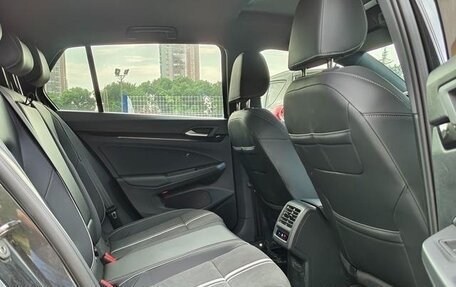 Volkswagen Golf VIII, 2022 год, 1 720 000 рублей, 14 фотография