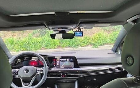Volkswagen Golf VIII, 2022 год, 1 720 000 рублей, 11 фотография