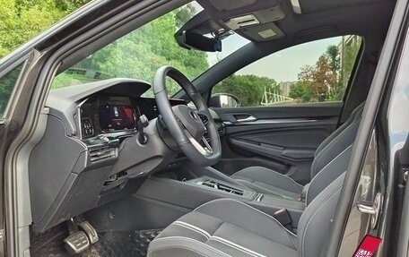 Volkswagen Golf VIII, 2022 год, 1 720 000 рублей, 9 фотография