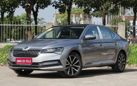 Skoda Superb III рестайлинг, 2025 год, 2 983 290 рублей, 1 фотография