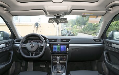 Skoda Superb III рестайлинг, 2025 год, 2 983 290 рублей, 12 фотография