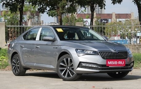 Skoda Superb III рестайлинг, 2025 год, 2 983 290 рублей, 4 фотография